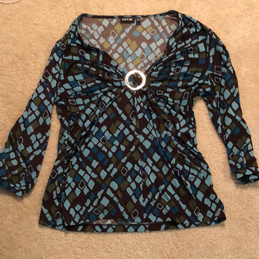 V-Neck Mid Sleeve Blouse Petite M/L